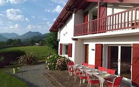 Gite Individuel Au Pays Basque A 1,5Km De St-Jean-Pied-De-Port